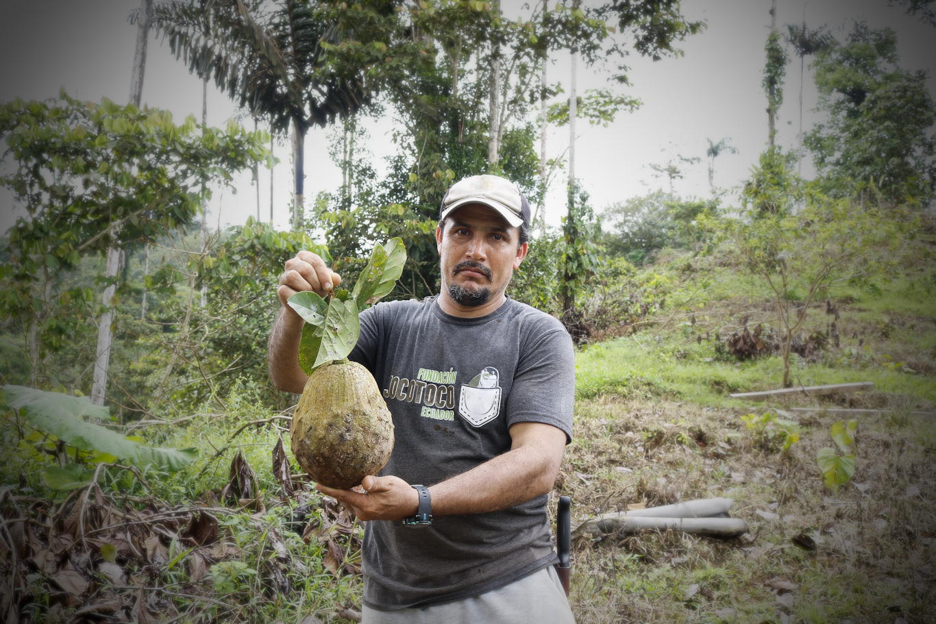 Guardaparques que Protegen las Reservas Jocotoco